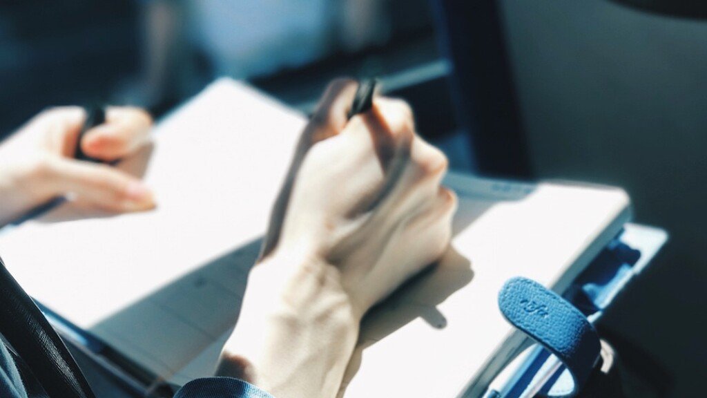Télécharger le contrat pluriannuel en PDF gratuit